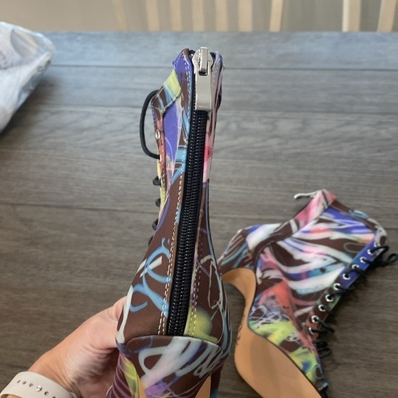 NWT BURJU Sofiya graphic multi color Open Toe Lace Up Ankle Boots | 6 1/2 - Picture 8 of 12